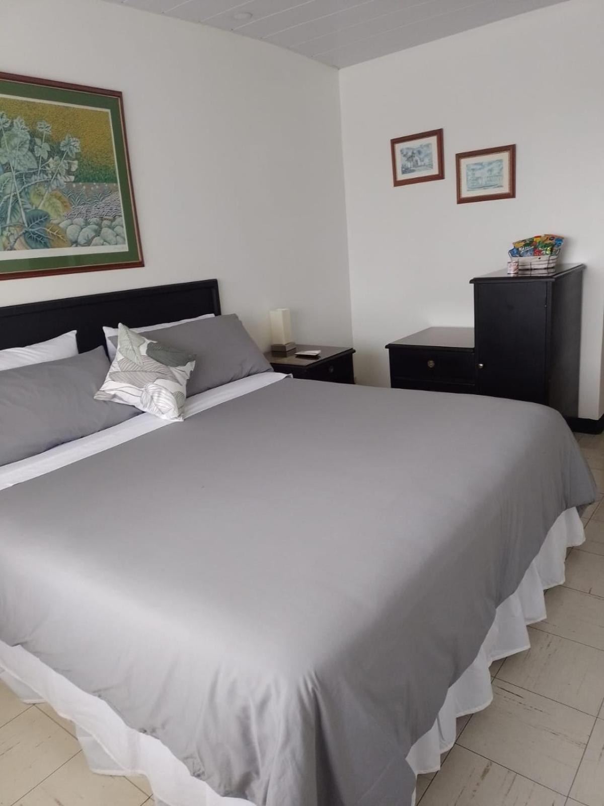 Hotel Sin Escala Palmira  Eksteriør billede
